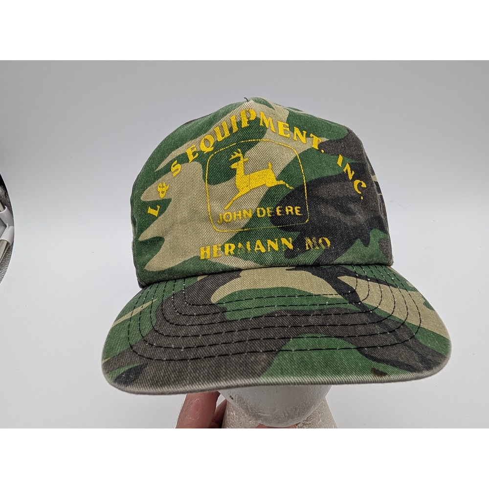 Vintage John Deere Camo Hat L & S Equipment Hermann MO Snapback Cap Camouflage